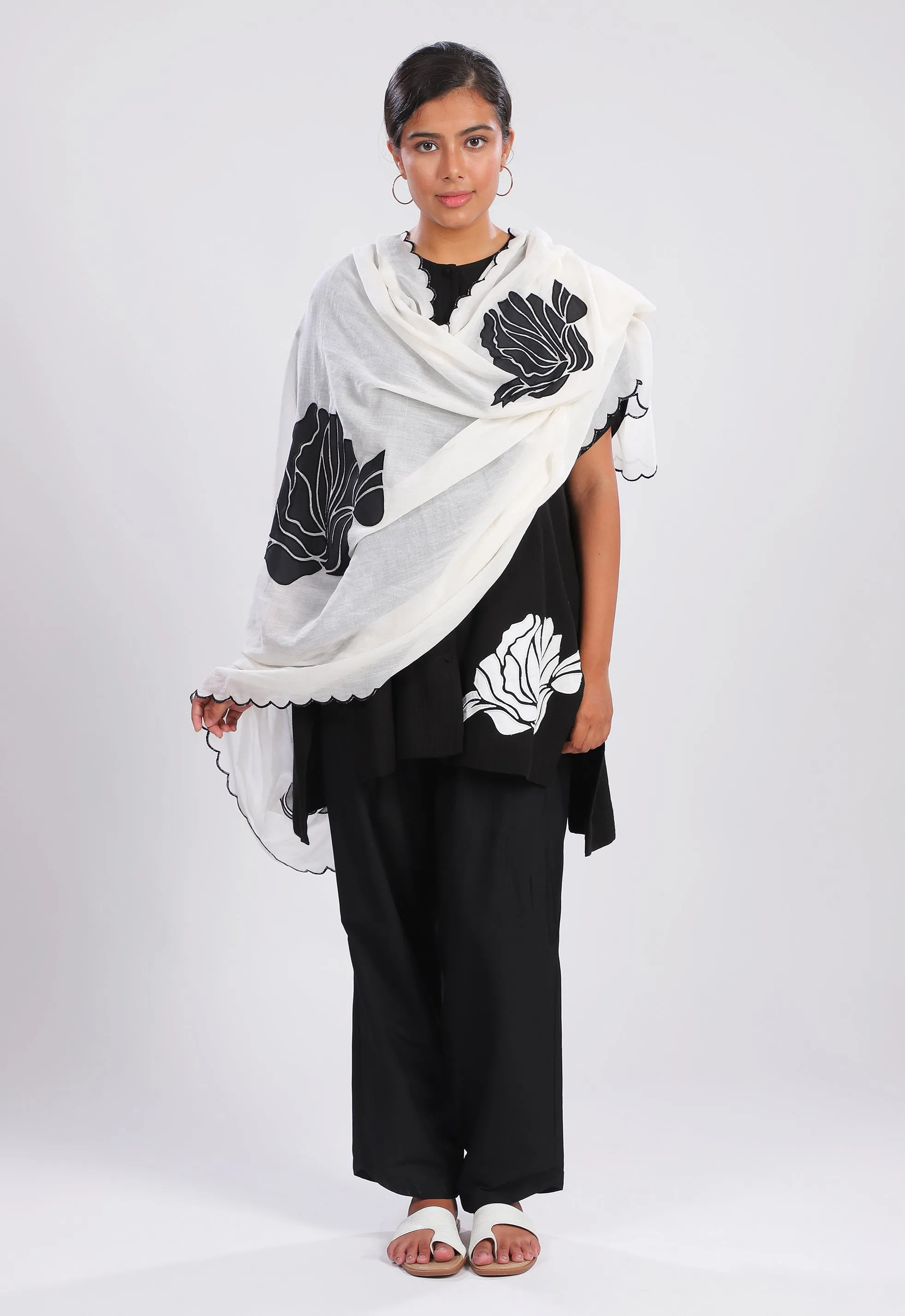 Black and White Abstract Floral Patchwork Set with Dupatta