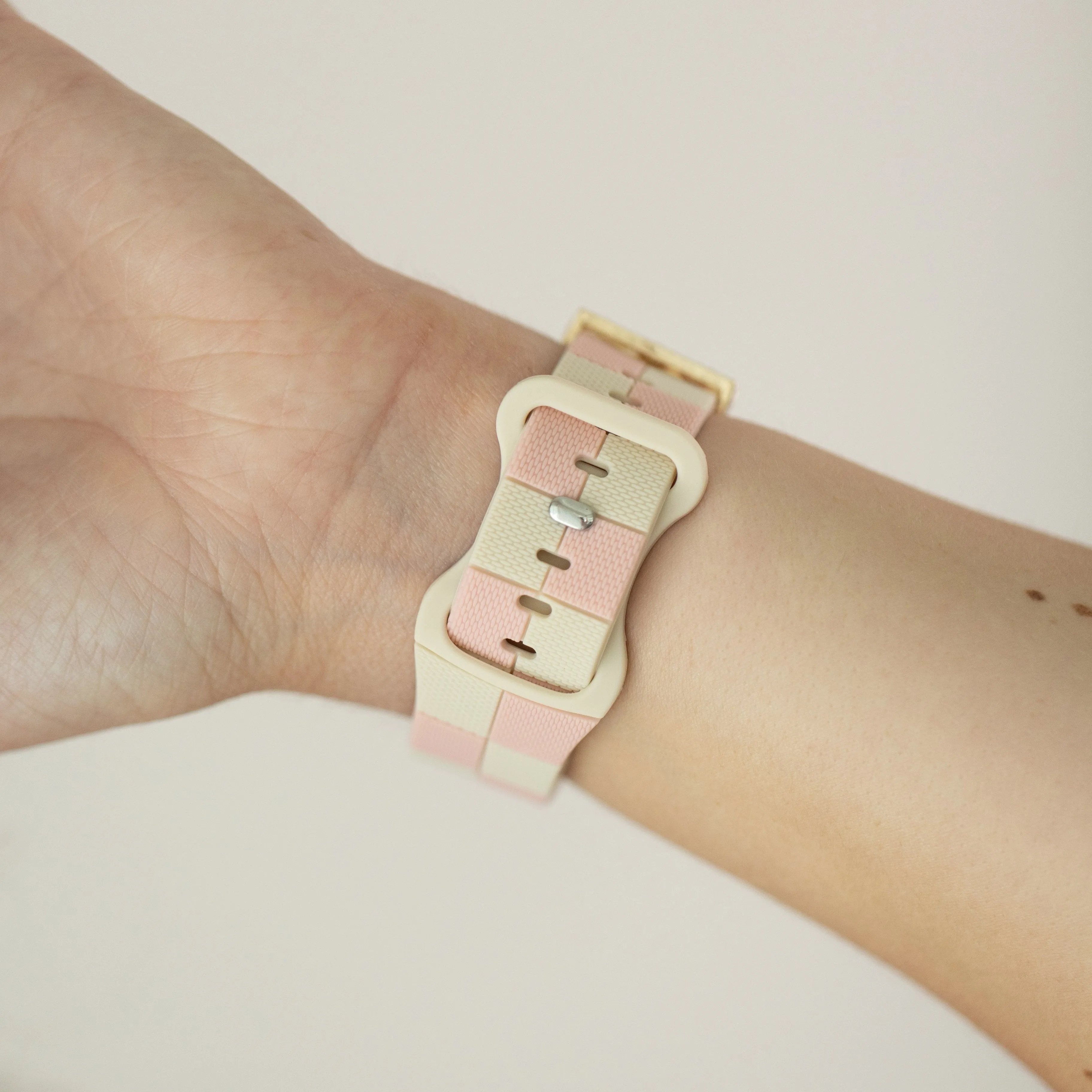 Downtown Blushing Pink Apple Watch Band