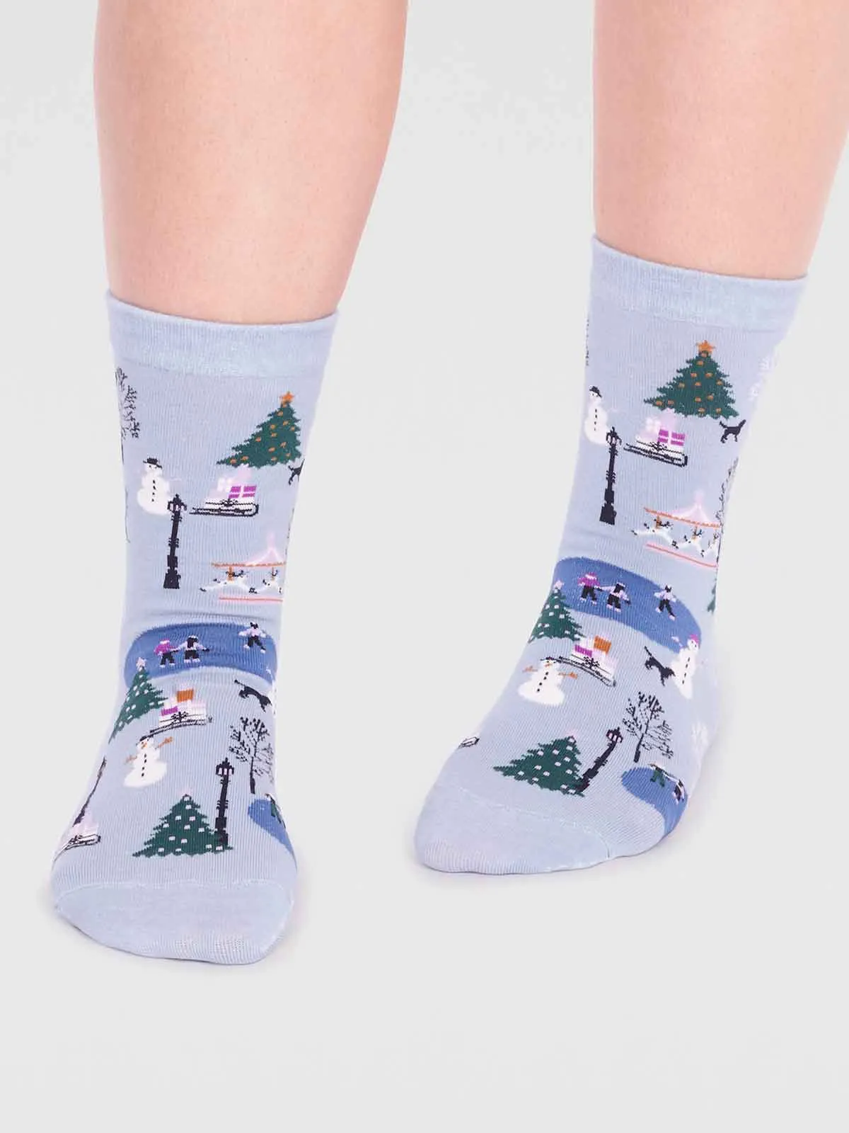 Gloria Organic Cotton Christmas Scene Sock - Foam Blue