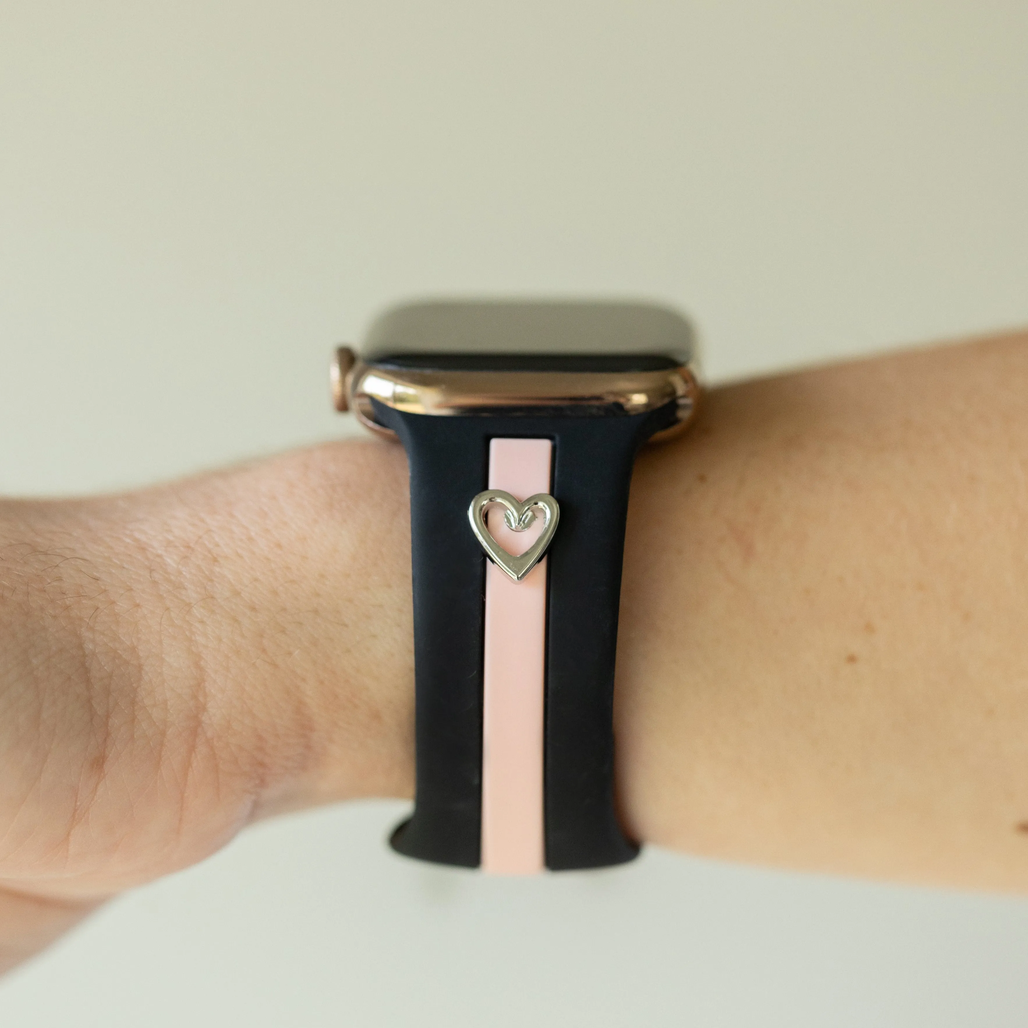 Heart to Love ♡ Midnight Black & Pink Smart Watch Band