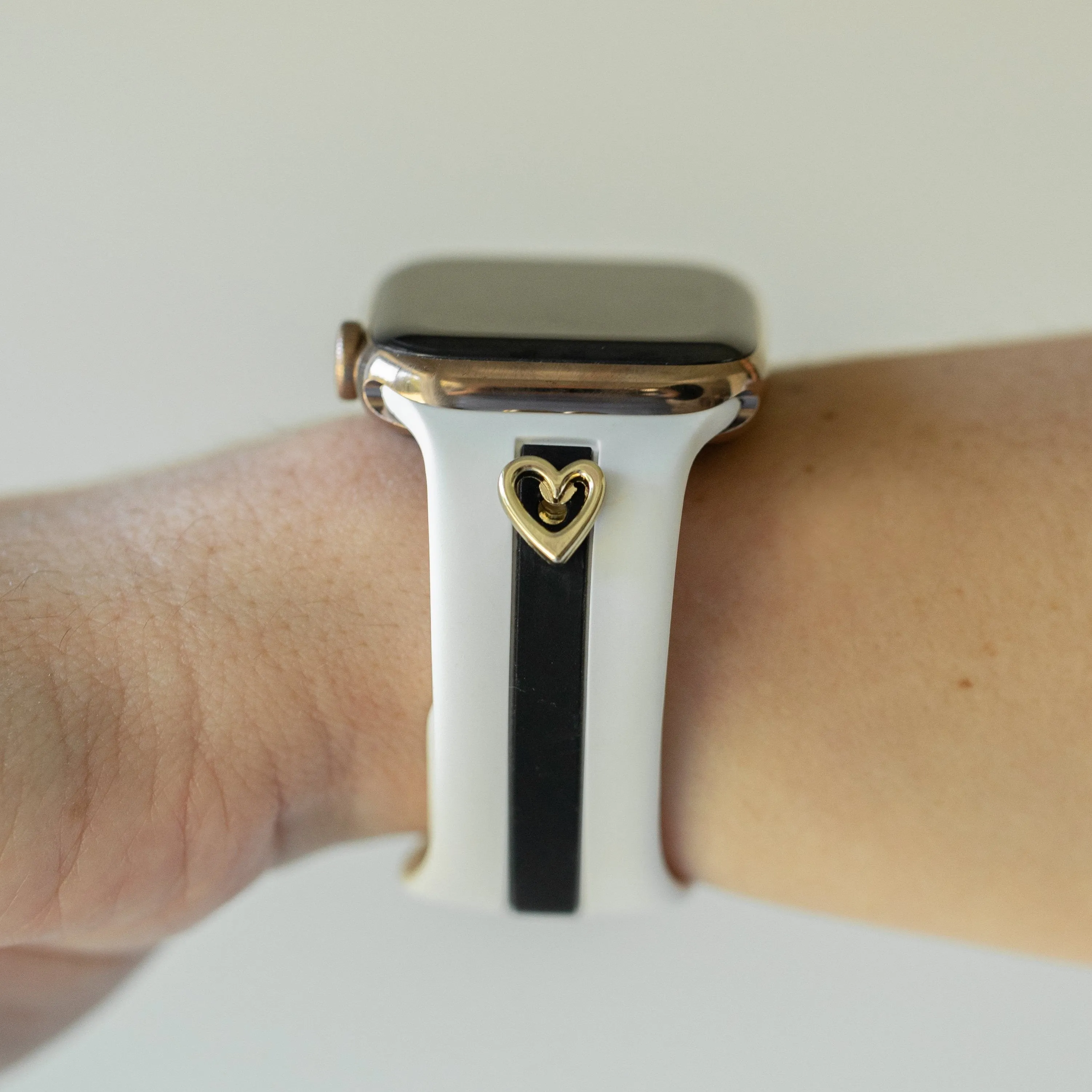 Heart to Love ♡ Winter White & Black Night Smart Watch Band